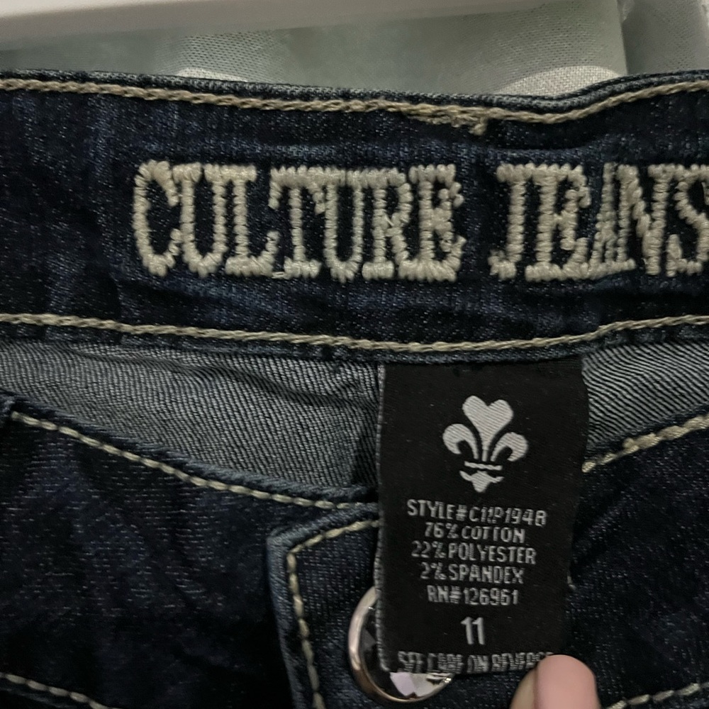 Bootcut low rise jeans size 11